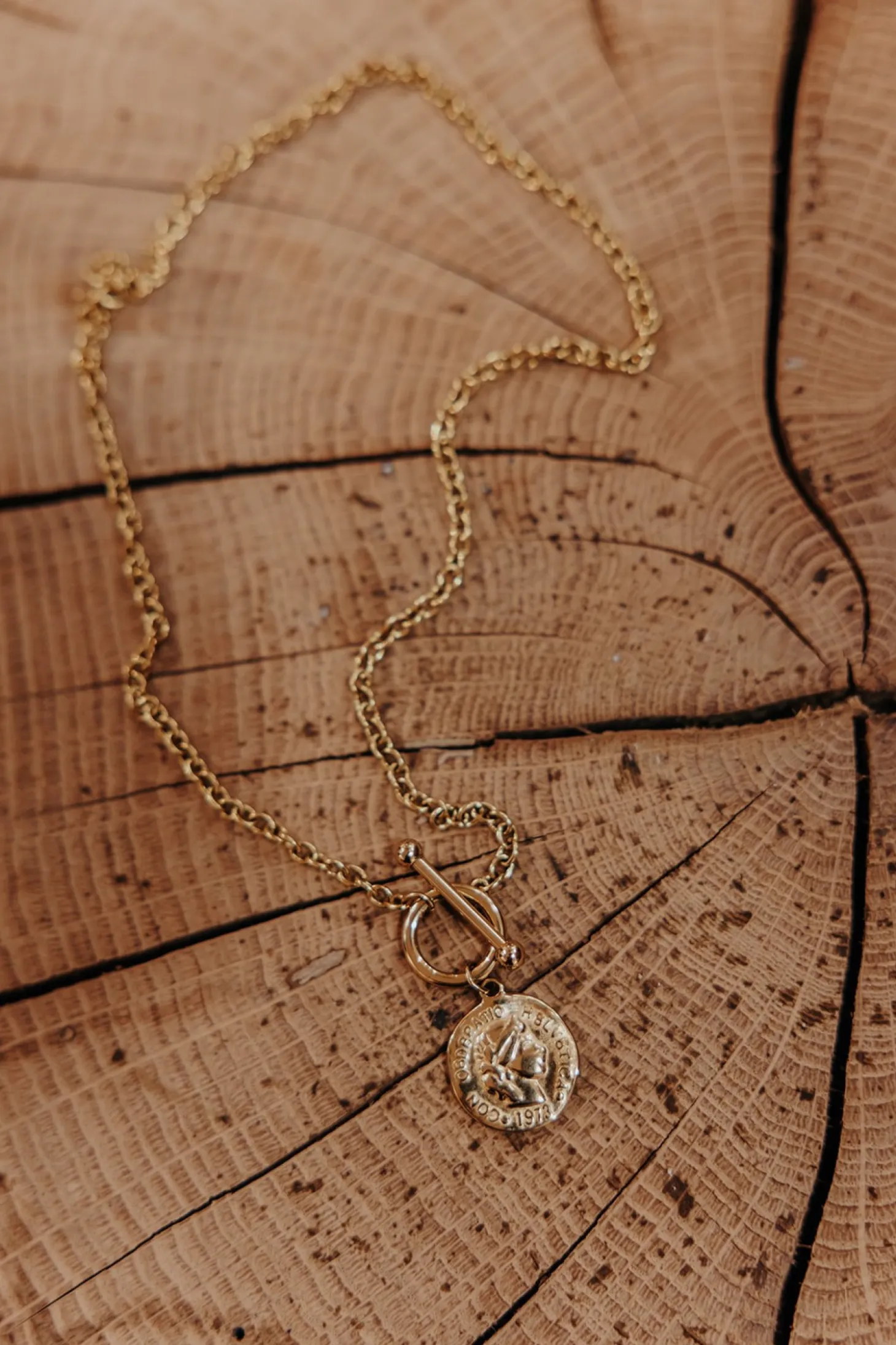 Collier CESAR