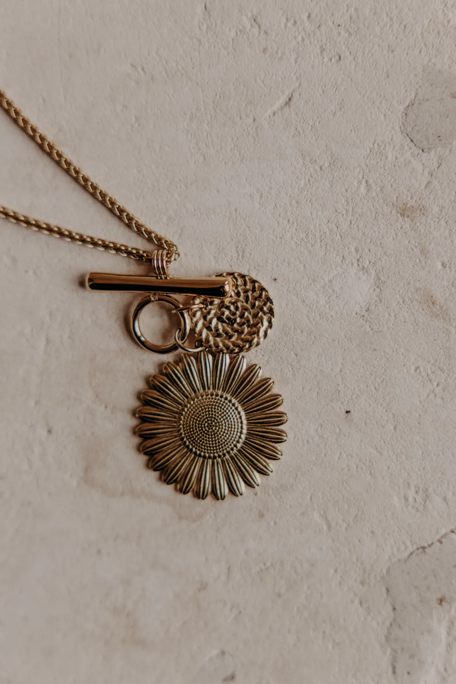 Collier ELIAS